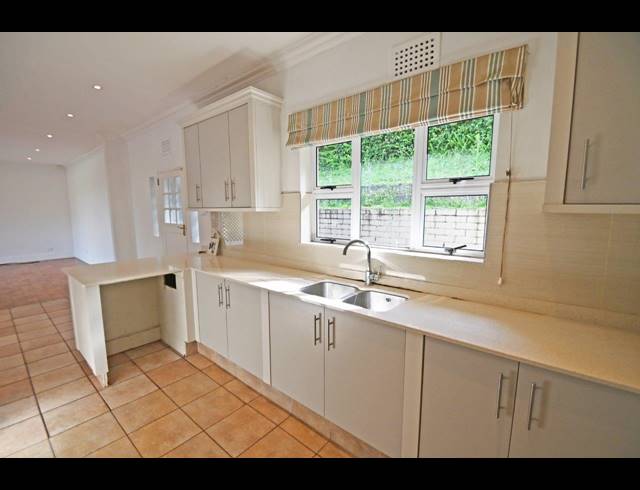 3 BEDROOM HOUSE RENTED IN DAWNCLIFFE